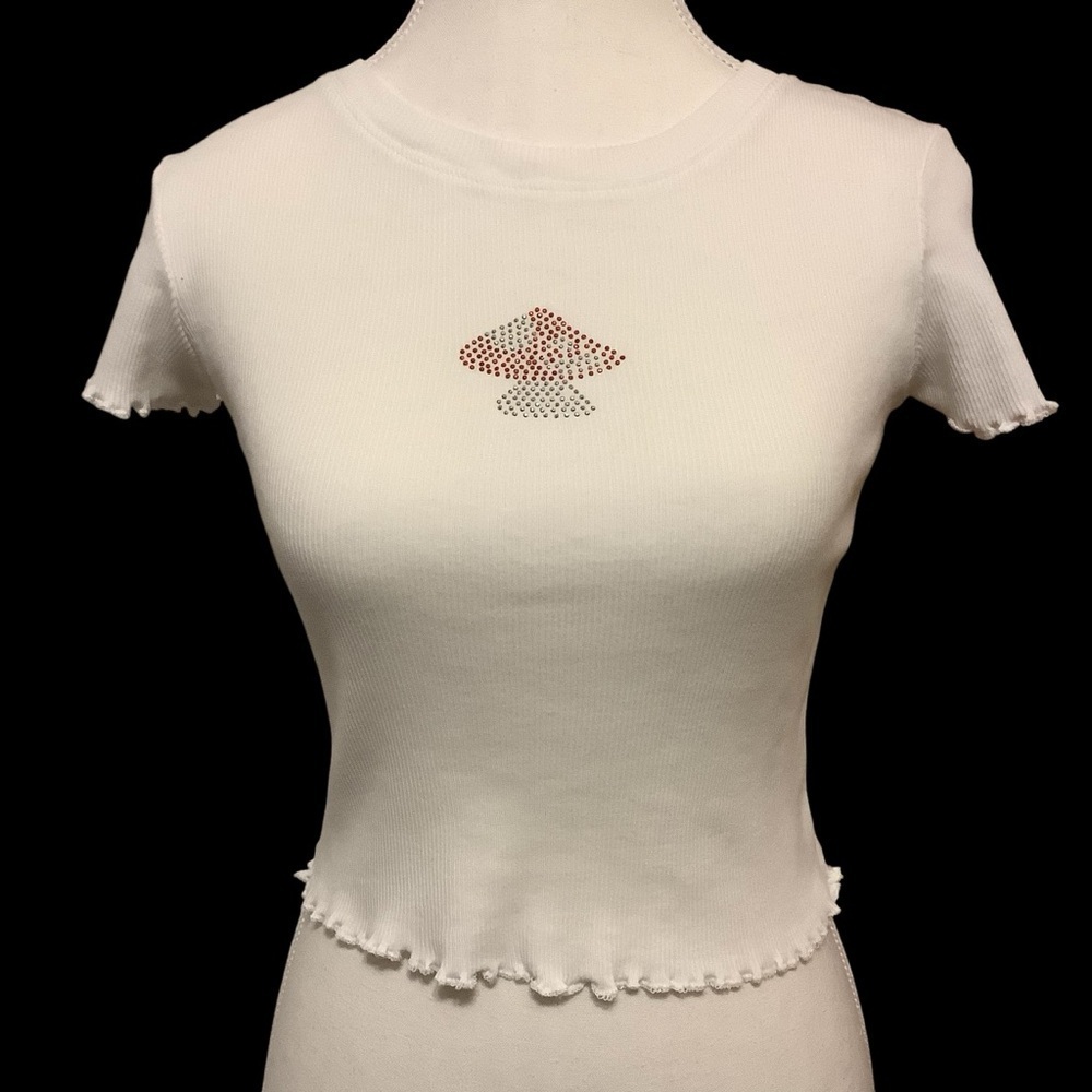 SOCIAL CULTURE WHITE/ MUSHROOM RHINESTONE DESIGN/ LETTUCE TRIM CROP TOP/ Size XS